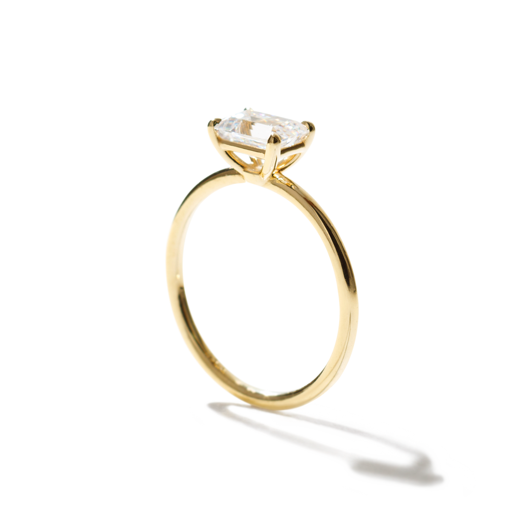ILA East-West Emerald Cut Diamond Engagement Ring 18K Yellow Gold
