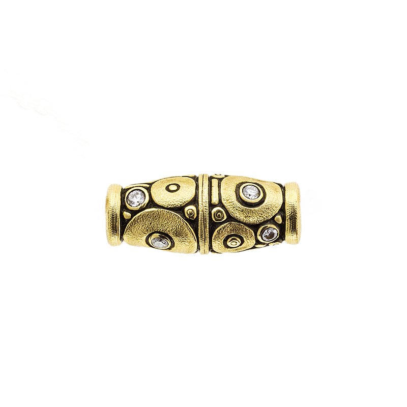 Alex Sepkis Orchard clasp in yellow gold with diamonds set in gold circles