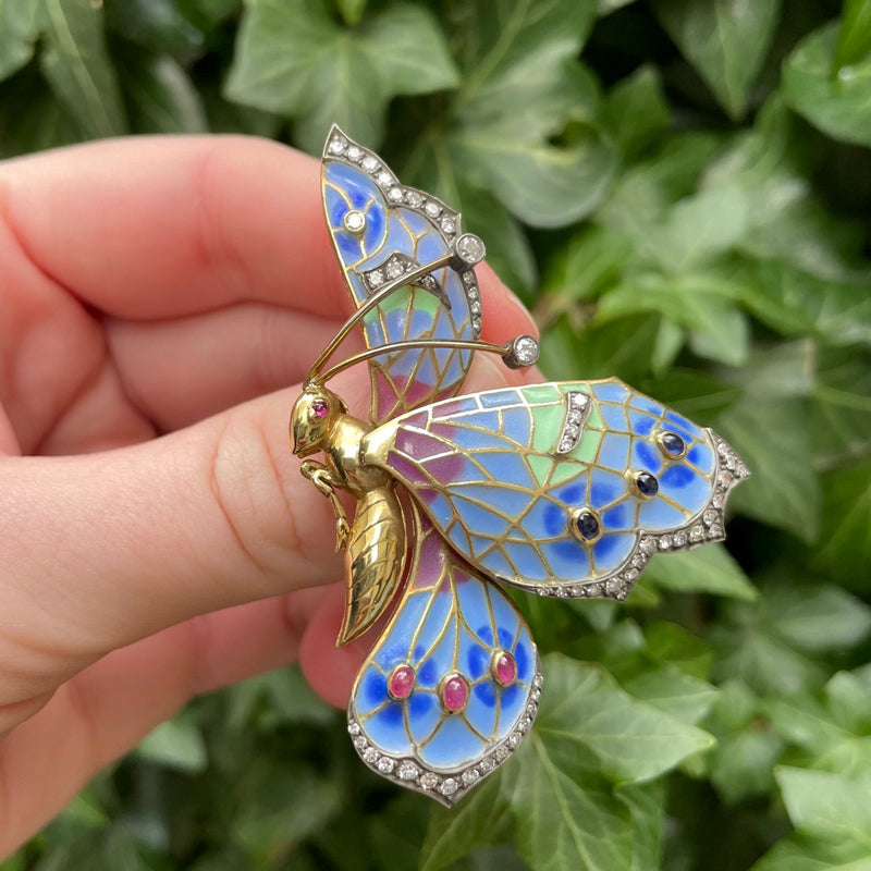 18K yellow gold large butterfly enamel brooch with diamonds, green leaf background