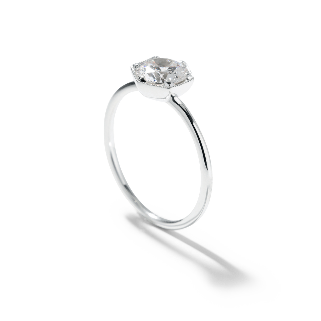 ILA Selene Round Diamond Engagement Ring 18K White Gold or Platinum