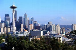Seattle skyline with the Spaceneedle and Mt Rainer.